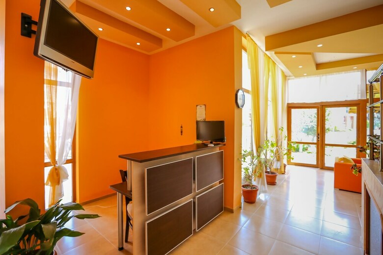 Apartamentos Double Room In Dafinka Guest House