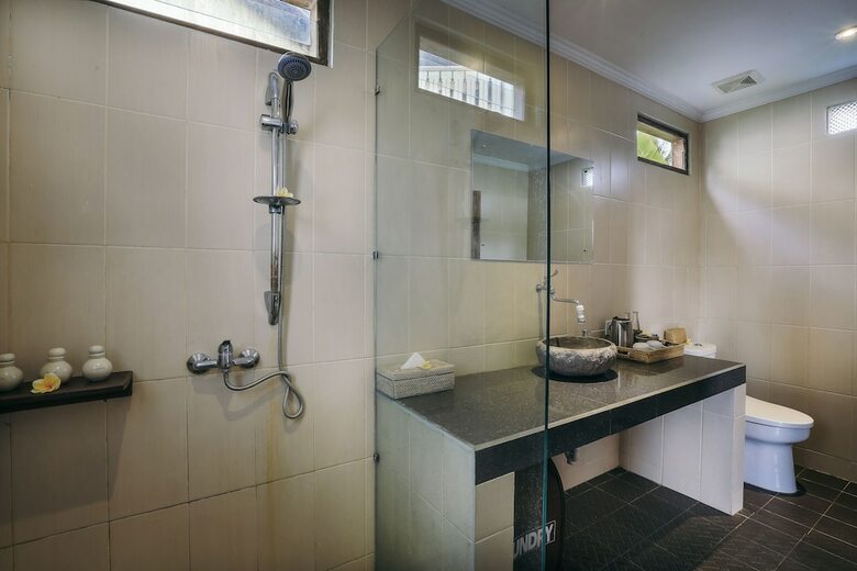Bed & Breakfast Ubud Glassy Villa