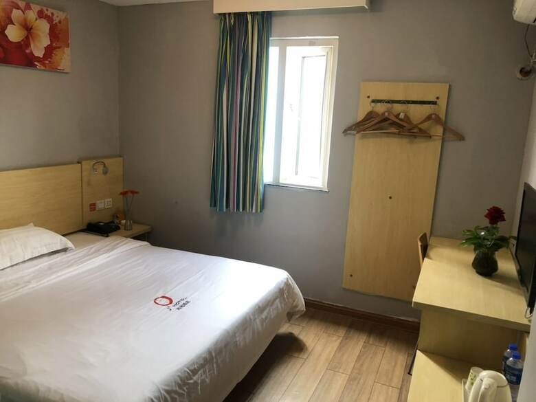 Lifu Ya Ju Hotel