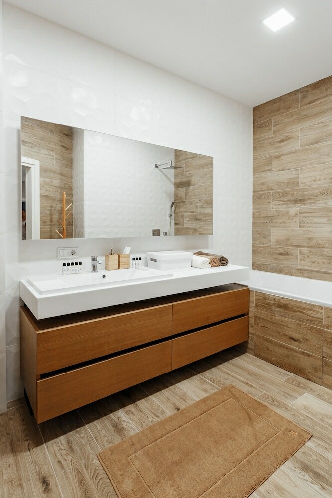 Prestige Plaza Apartments