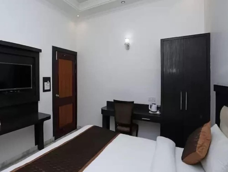 Marc Royal By Asapian Hotels