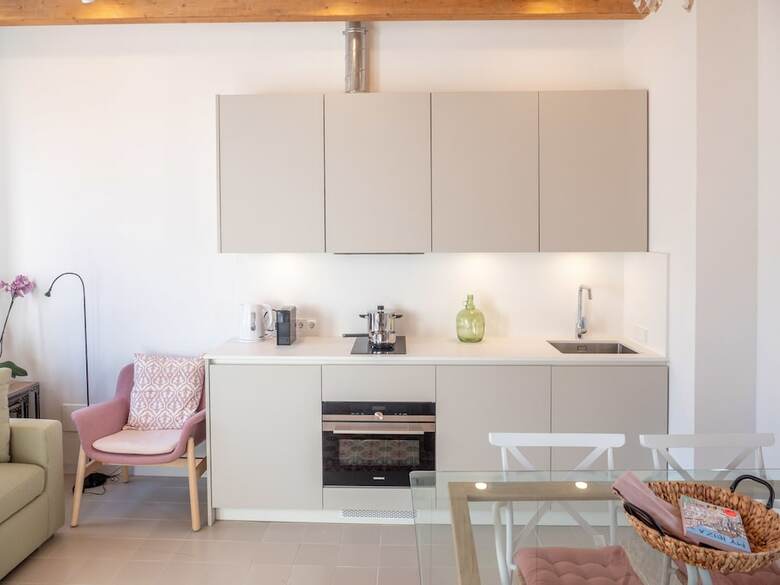 Es Palauet 2 Suites Apartment