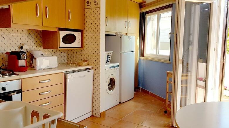 Cozy Apartment Near The Beach