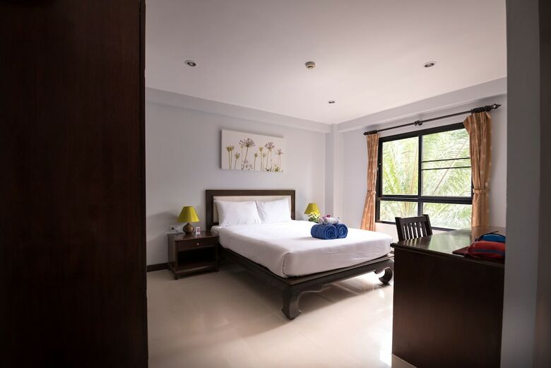 Hotel Khaolak Golden Place