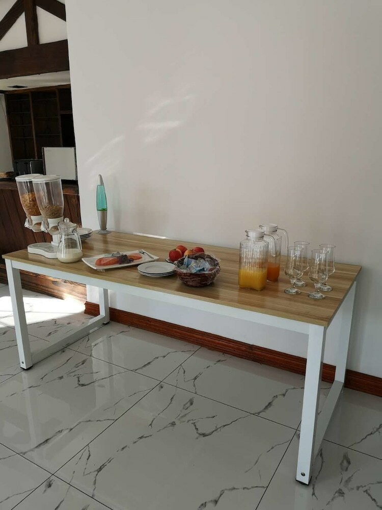 Hotel Lotus Guest House