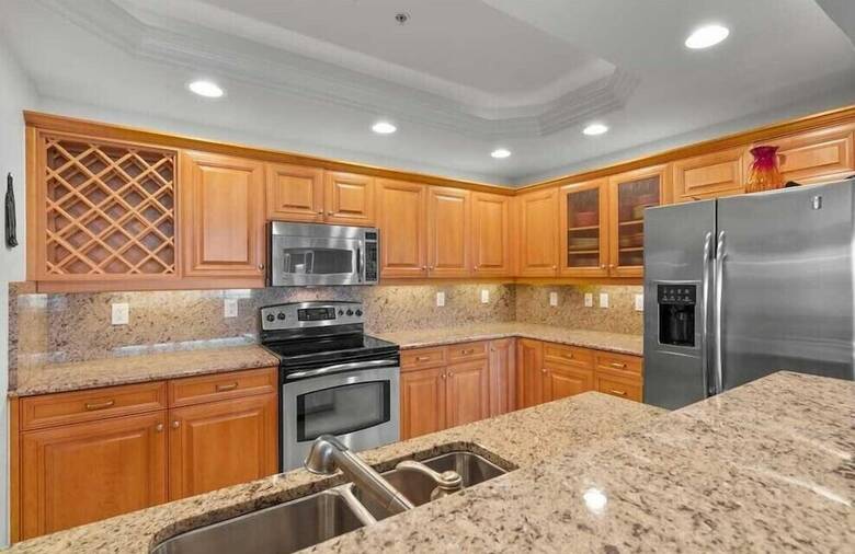 Bella Lago 141 - Three Bedroom Penthouse