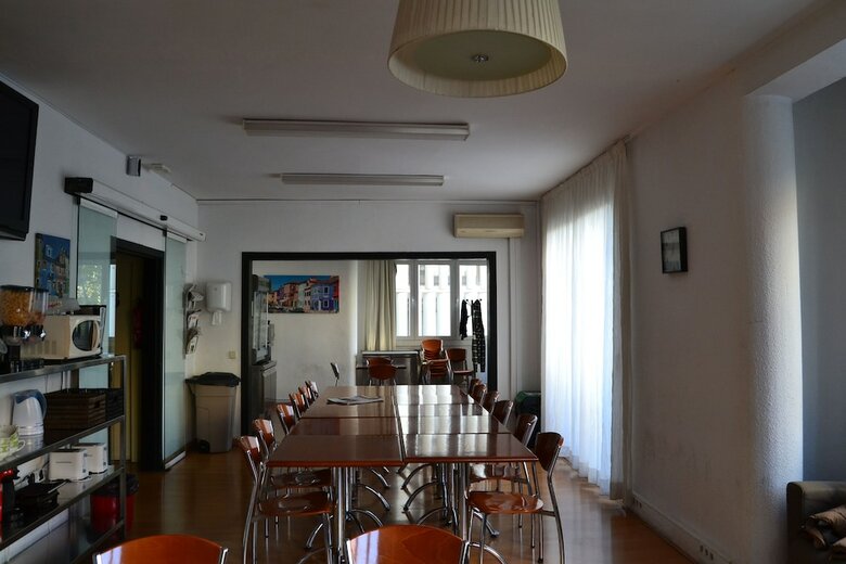 Hotel Residencia Universitaria Augusta