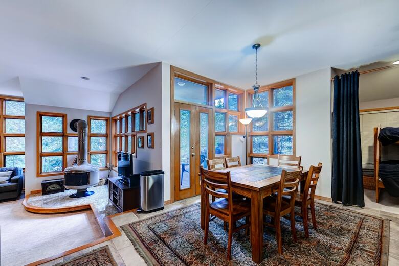 River Glen Condos By Crmr