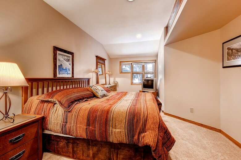 River Glen Condos By Crmr