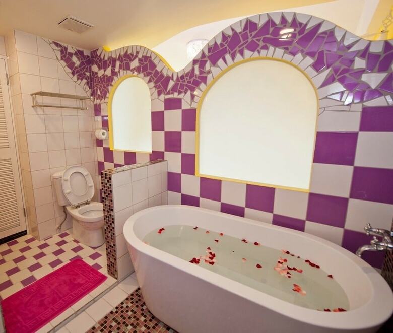 Bed & Breakfast Pin Chiao Hotel