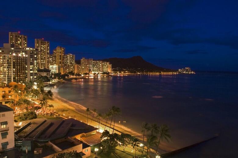 Waikiki Banyan By Koko Resorts