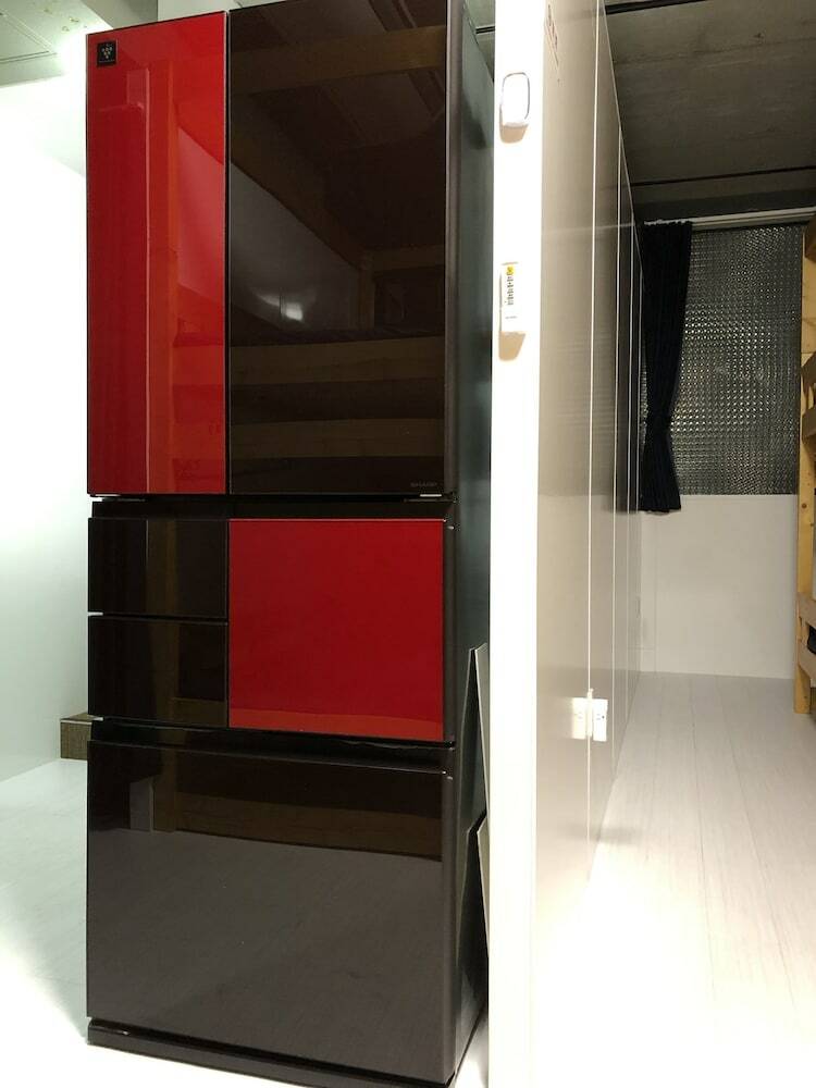 Hostal Male Only Dormitory Hotel Adonis - Hostel