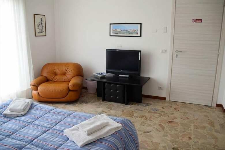 B&B Magenta