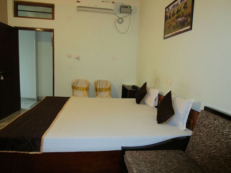 Hotel Kalpataru Guest House