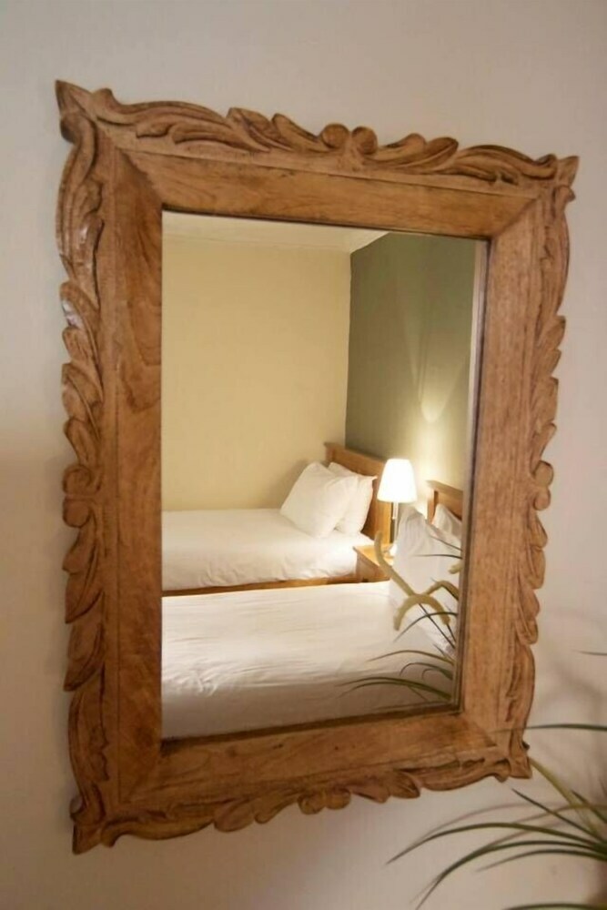 Perfect Location - Stylish 2bd Rose St Apartment