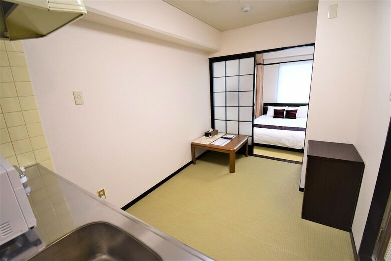 Aparthotel Hiroshima Base Hotel