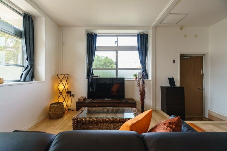 Ikidane House Onnason Maeda