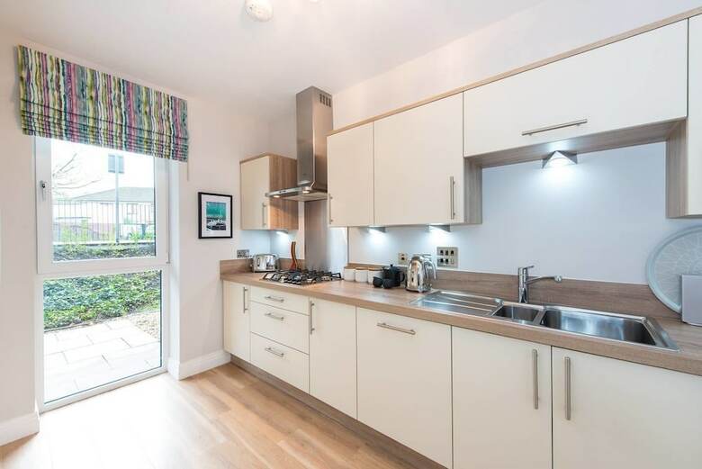 Luxury City Centre Apartment W Secure Free Parking