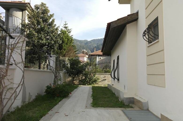 Villa With Private Pool In Icmeler