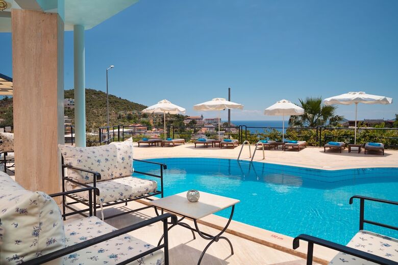 Merlot Boutique Hotel