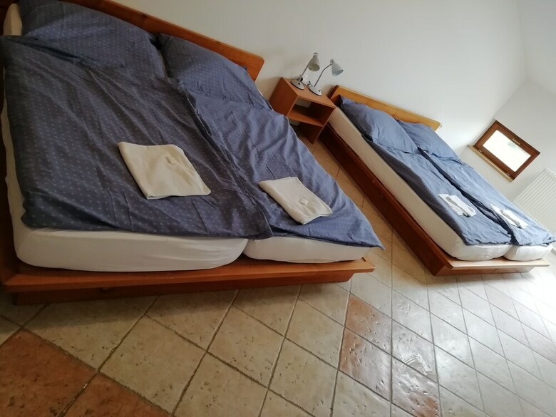 Hotel 28