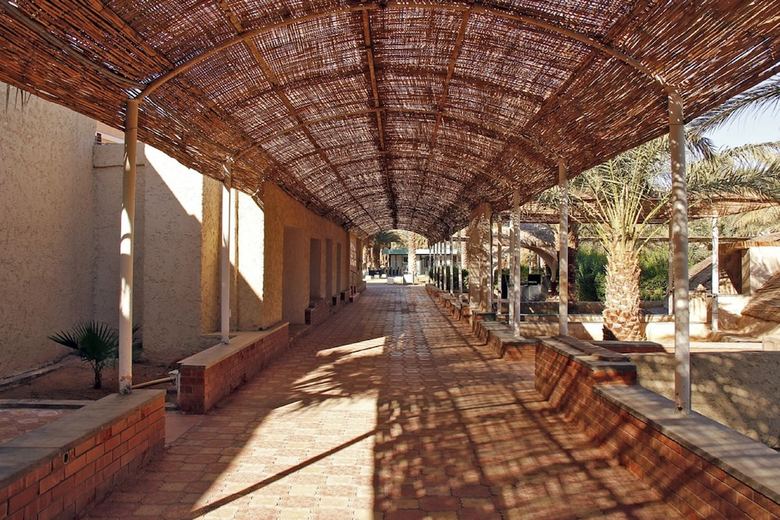 Mraguen Hotel