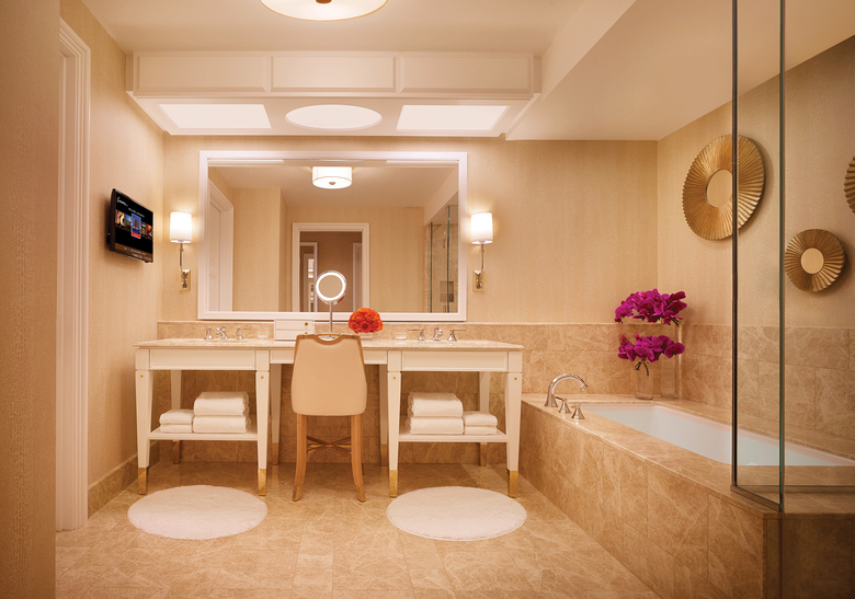 Hotel Encore Boston Harbor
