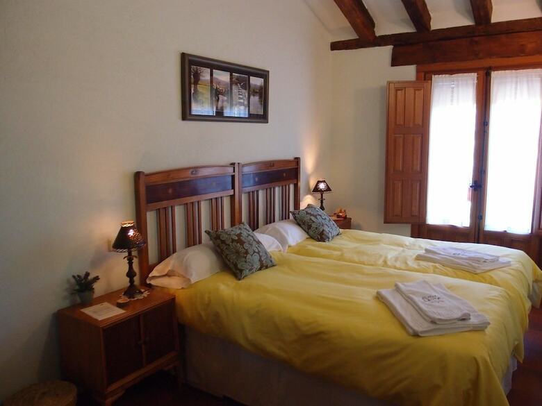 Agroturismo El Mirador de La Cig�e�a
