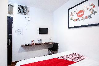 Hostal Oyo 526 Hotel Best