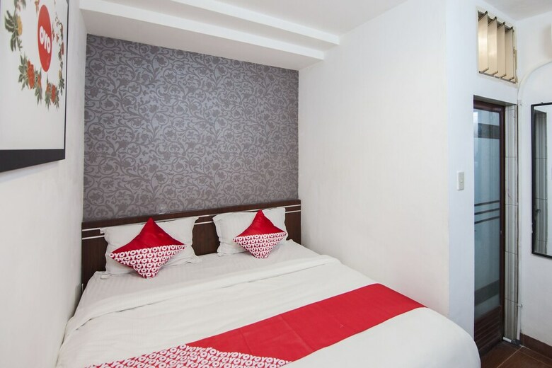 Hostal Oyo 526 Hotel Best