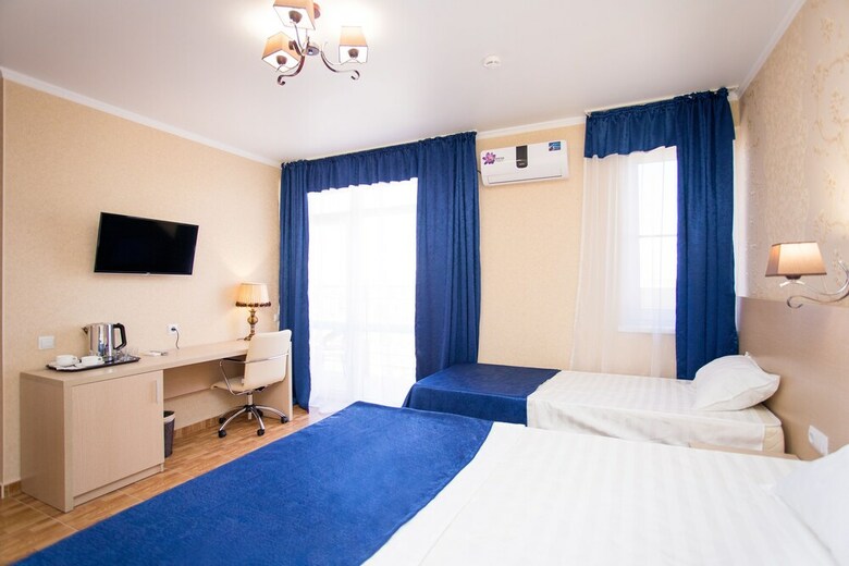 Hotel Alfa Plyus