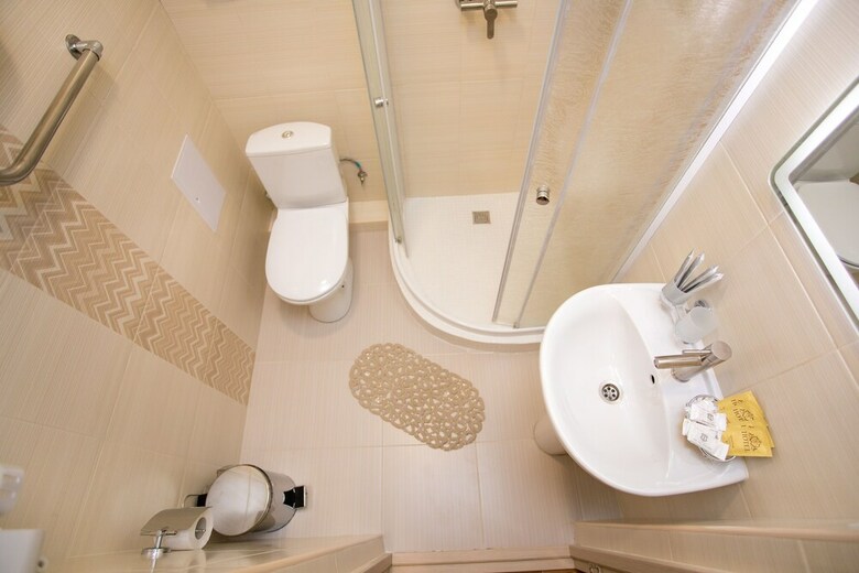 Hotel Alfa Plyus