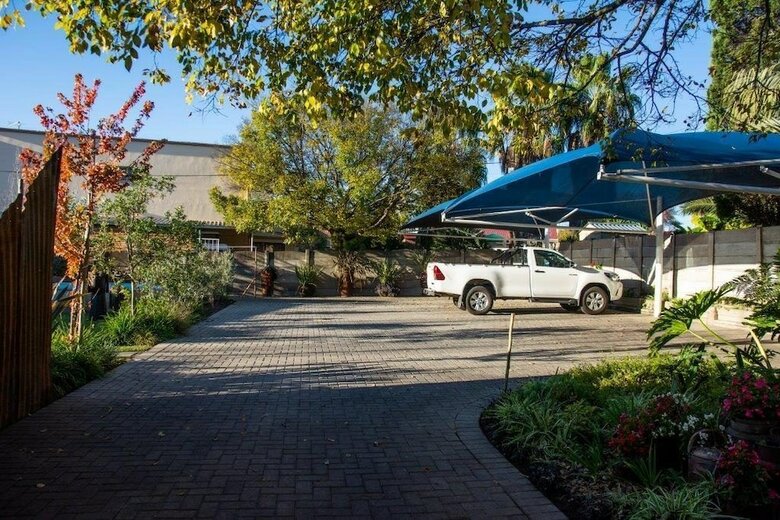 Hotel Mirabel Guesthouse
