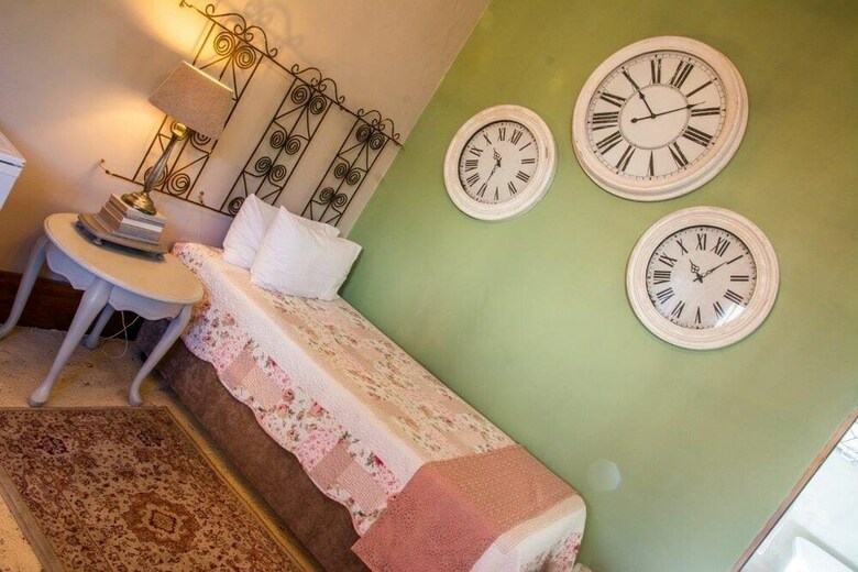 Hotel Mirabel Guesthouse