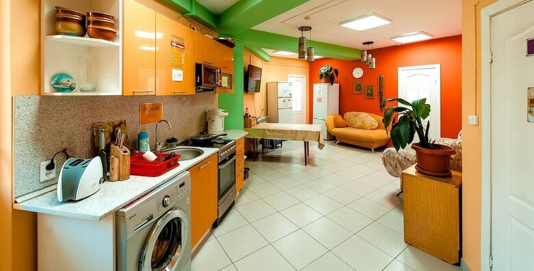 Hostal Nomads Hostel & Apartments