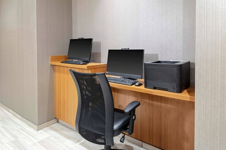 Hotel Springhill Suites By Marriott Kansas City Plaza
