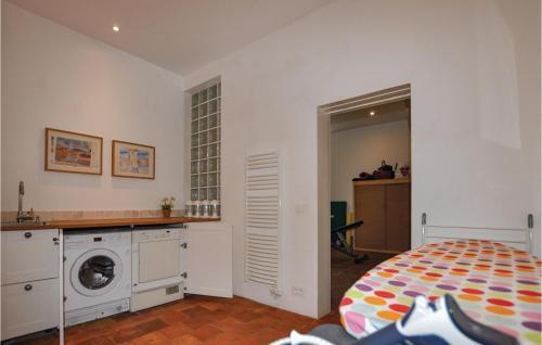 Holiday Home Thezan Les Corbieres 59