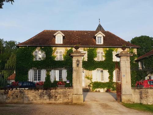 Gite Du Domaine Du Feyel