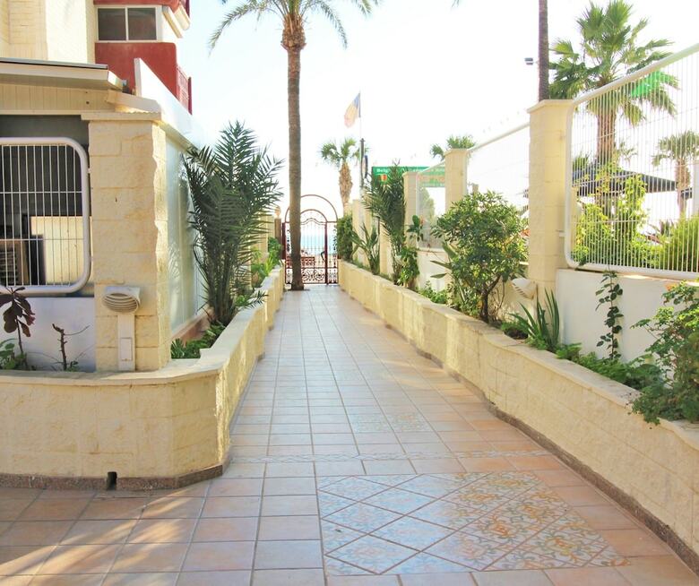 Apartamentos Las Damas 23-c