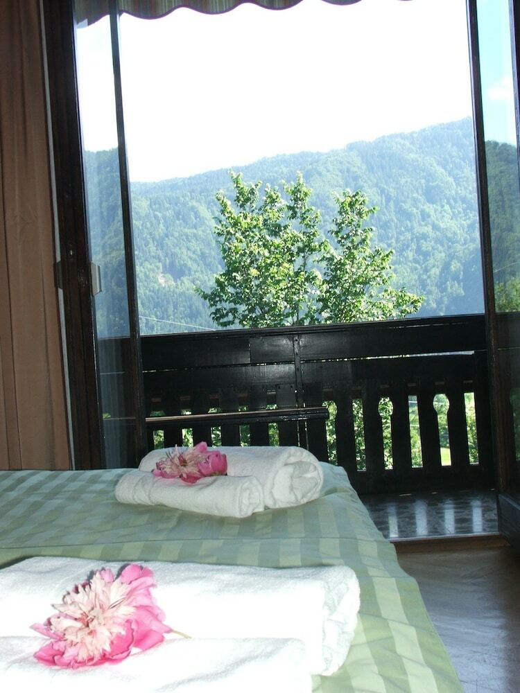 Hotel Tourist House Capricorn