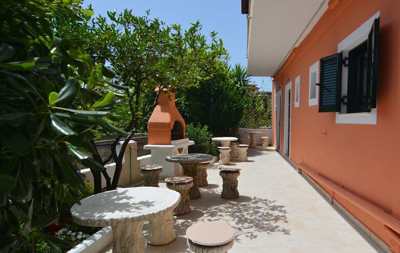 Aparthotel Wings Apartments