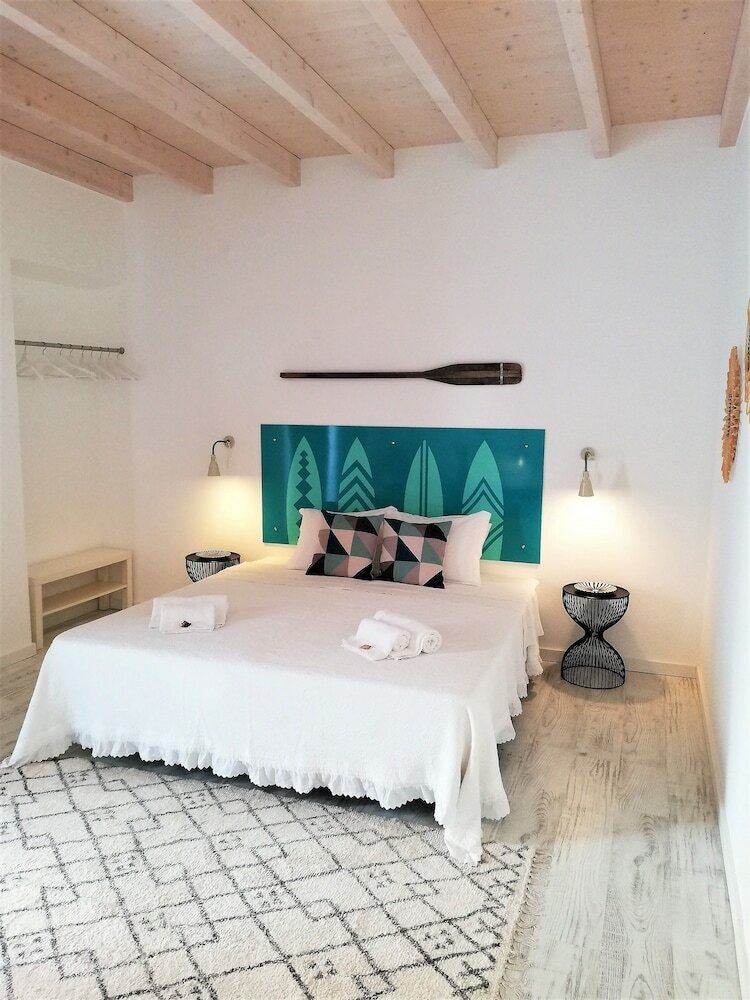 Hostal Son Of A Beach Hostel
