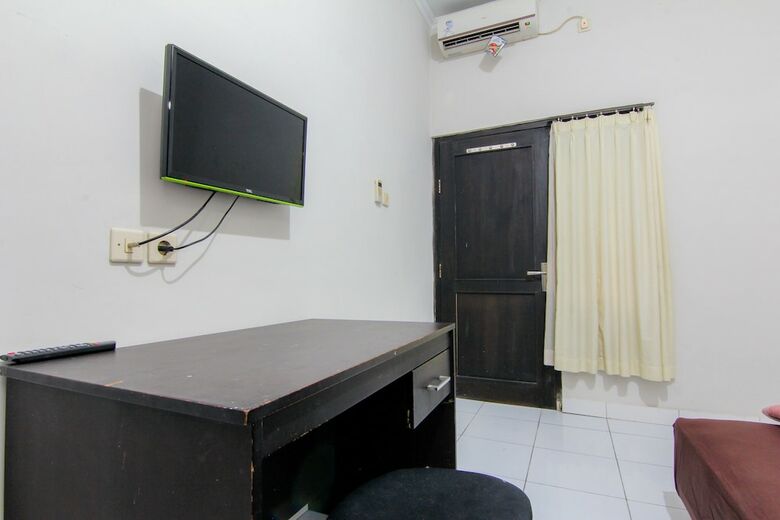 Hotel Jj House Wahid Hasyim