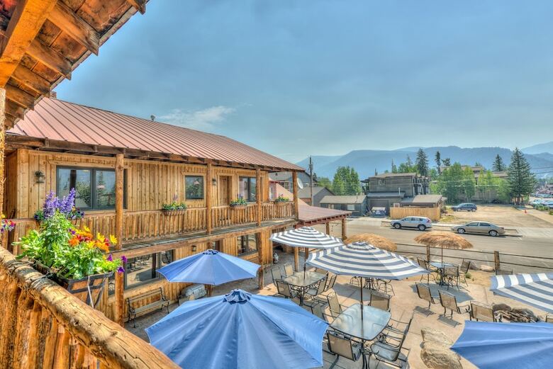 Posada Grand View Mountain Lodge