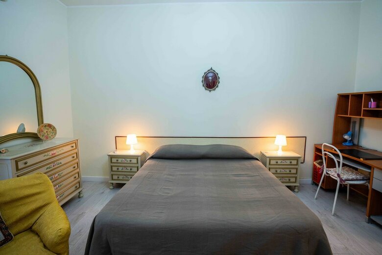 Rocca Di Cerere Apartments