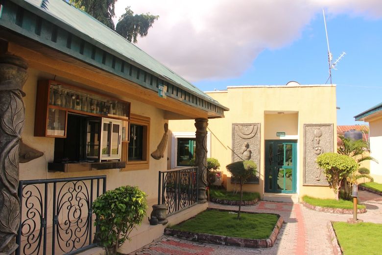 Hilltop Paradise Hotel
