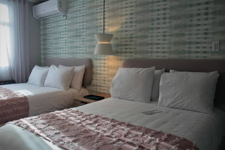Tr�pica Beach Hotel