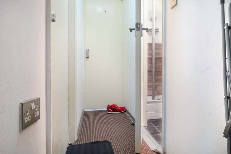 Apartamentos Portway Deluxe En Suite Room