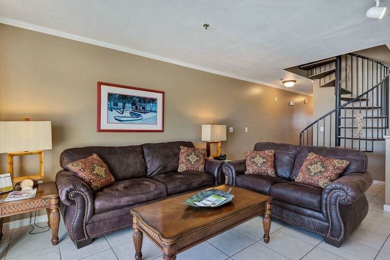 Seahorse Unit H - Three Bedroom Townhouse