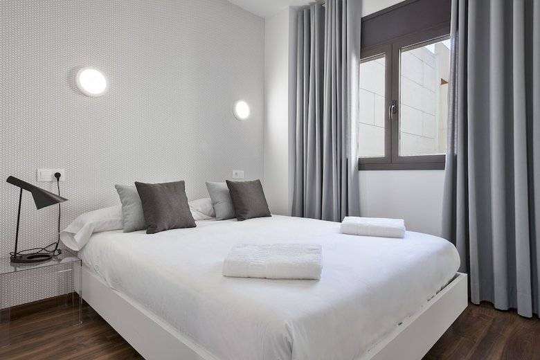 Apartamentos Sleep Bailen By Stay
